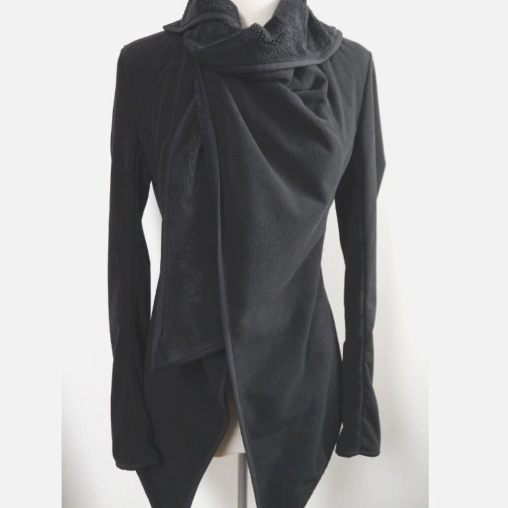Lululemon Black Presence Of Mind Jacket Sweater Cardigan fleece-Sz. 6